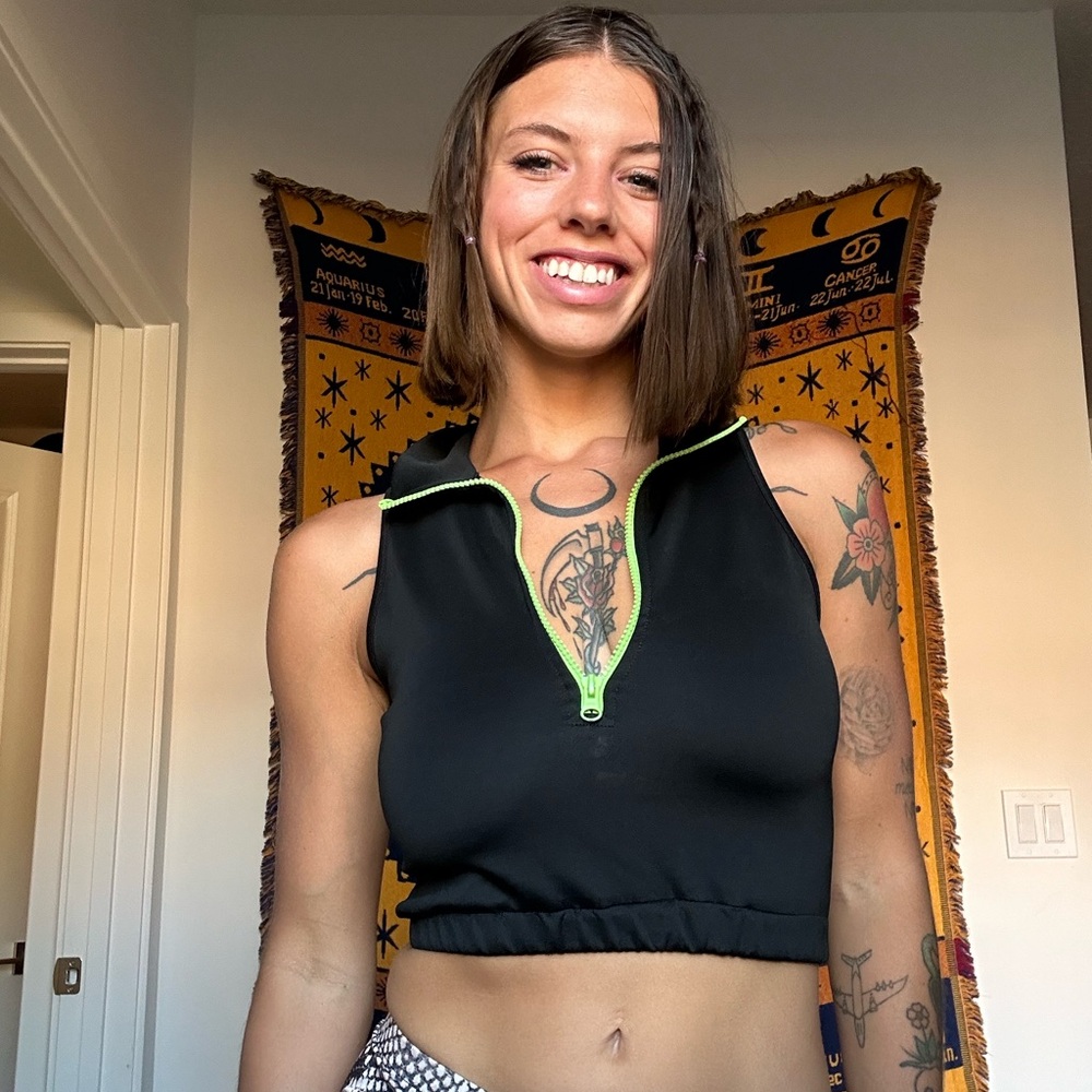 Cropped rave top